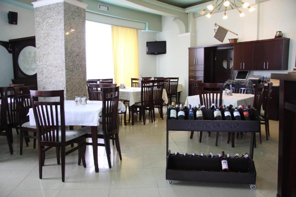 Hotel George كورتشي المظهر الخارجي الصورة