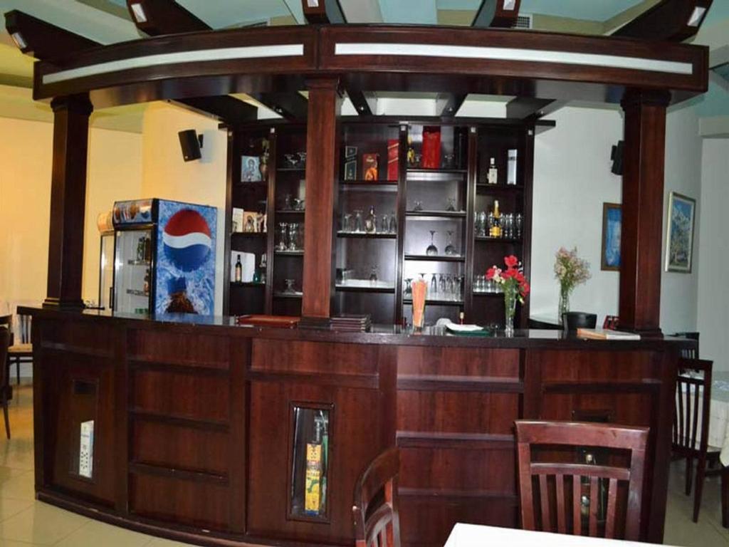 Hotel George كورتشي المظهر الخارجي الصورة